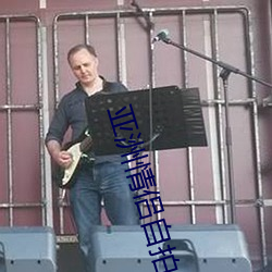 亞洲情侶自拍